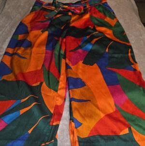 Colorful Women's Capris